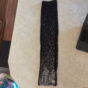 A glitter scarf